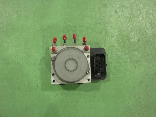 【中古】中古部品 eKカスタム B11W ABSアクチュエーター 【3310590000-000008657342500】