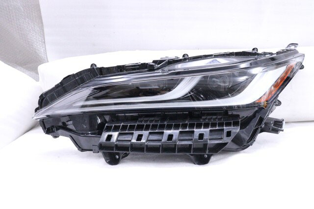 【中古】中古部品 ハリアー MXUA80 左ヘッドランプ 【3260520000-250318503910900】