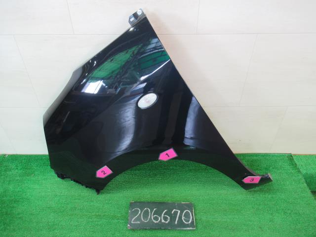 【中古】中古部品 モコ MG22S 左フロントフェンダー 【3310120100-250205000410700】