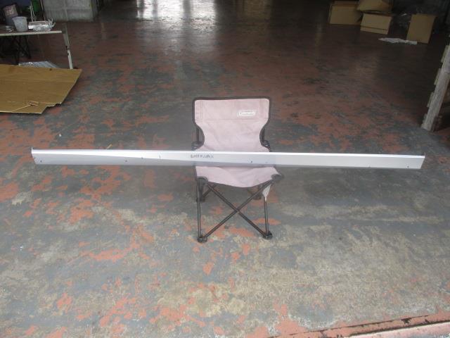 【中古】中古部品 ムーヴ LA100S 右サイドステップ 【3310190100-000244018113700】