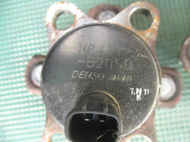 【中古】中古部品 ムーヴ LA100S リアハブ 【3310190100-000244018144470】