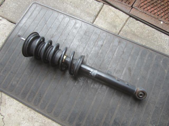 【中古】中古部品 マークX GRX120 左フロントストラット 【3330410100-250318000150210】