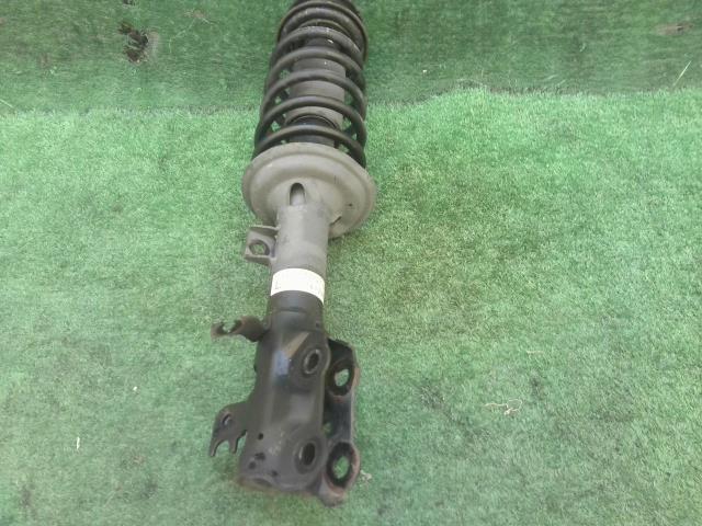 【中古】中古部品 N−BOX JF1 左フロントストラット 【3260240000-250318000450210】