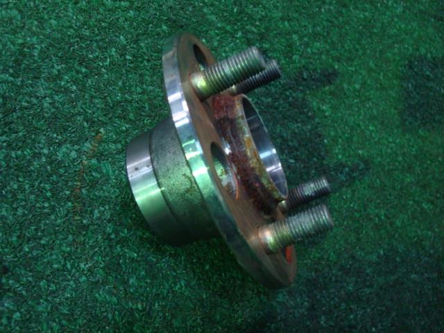 【中古】中古部品 ザッツ JD1 リアハブ 【3340220100-001228779144470】