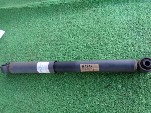 【中古】中古部品 アルト HA25S 右リアショックアブソーバー 【3340030100-876834000050701】