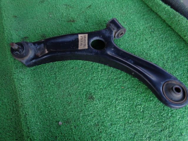 【中古】中古部品 アルト HA25S 左フロントロアアーム 【3340030100-876834000051741】