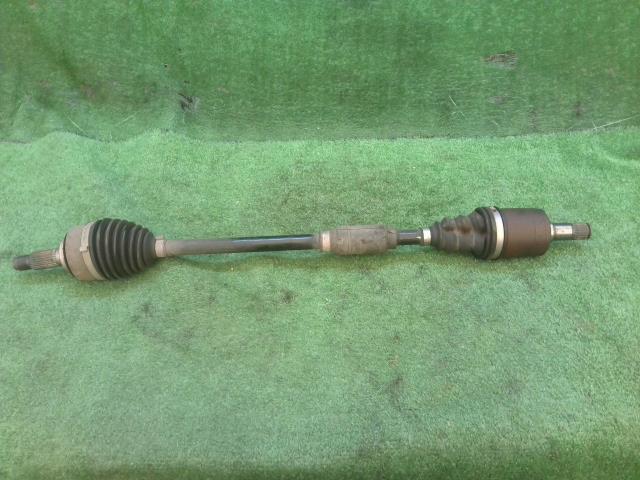 【中古】中古部品 N−VAN JJ1 右フロントドライブシャフト 【3260240000-250321000442100】