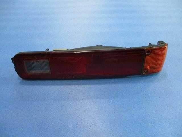 【中古】中古部品 アクティ HH5 右テールランプ 【3310590000-000004229615500】