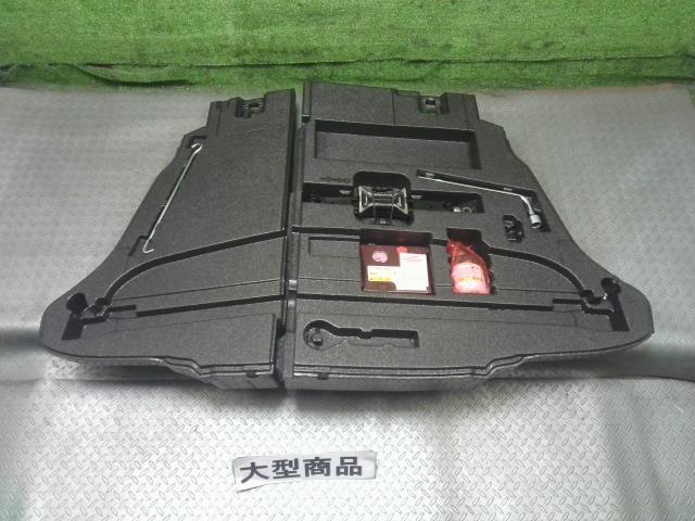 【中古】中古部品 プリウス ZVW50 車載工具 【3330990700-202501006877700】