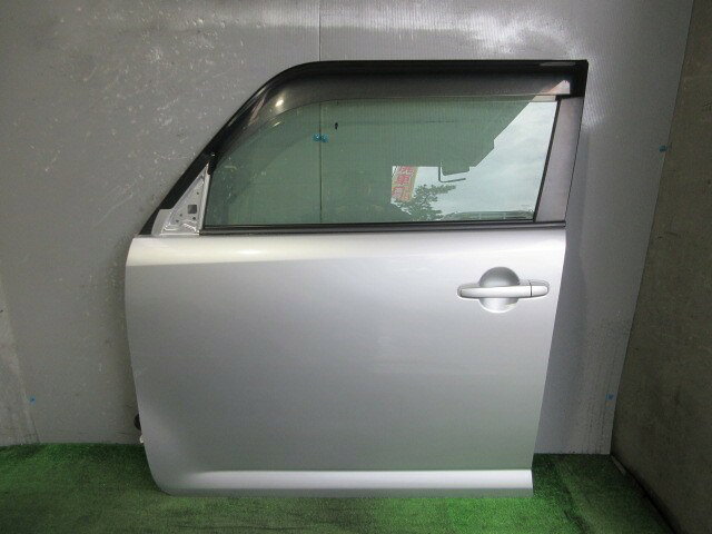 【中古】中古部品 カローラルミオン NZE151N 左フロントドア 【3330560100-001490228613200】