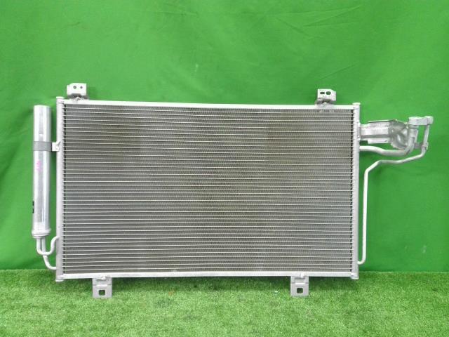 【中古】中古部品 アクセラ BM5FS コンデンサー 【3310200100-000021441360600】