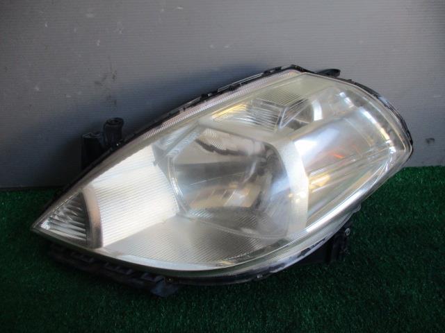 【中古】中古部品 ティーダ C11 左ヘッドランプ 【3330560100-001521416710900】