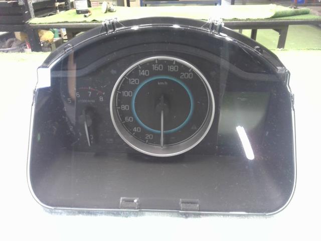 【中古】中古部品 イグニス FF21S スピードメーター 【3310200100-000021681161400】