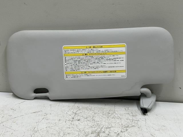 【中古】中古部品 フィアット 500 33413 サンバイザー 【3310070100-0000Y0766977351】