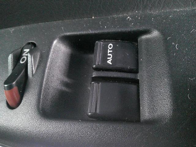 【中古】中古部品 バモス HM1 パワーウインドウスイッチ 【3340030100-102219600061900】