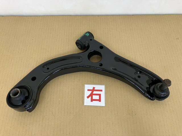 【中古】中古部品 プレオプラス LA310F 右フロントロアアーム 【3330460100-000001597351720】