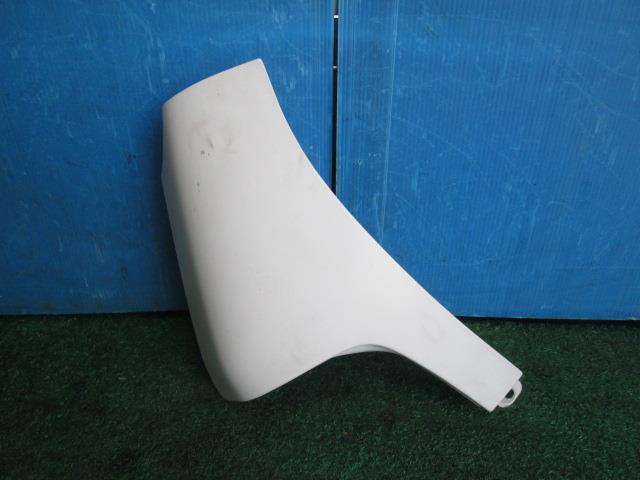 【中古】中古部品 デリカ SK82VM 左フロントコーナーパネル 【3330560100-001213590811400】