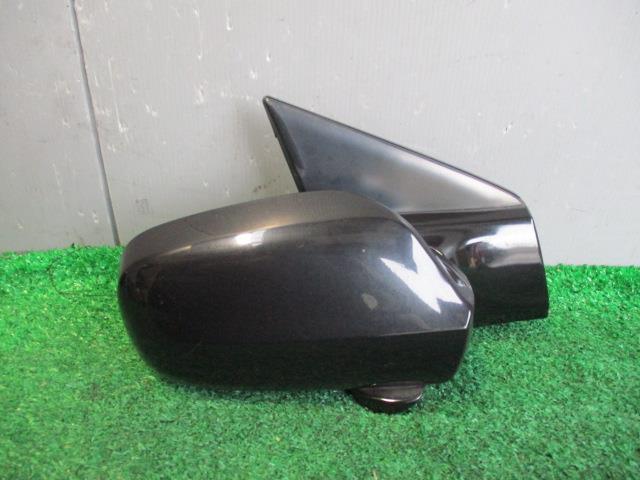 Rakuten - 【中古】中古部品 カルディナ ZZT241W 右サイドミラー 【3330560100-001631127013500】