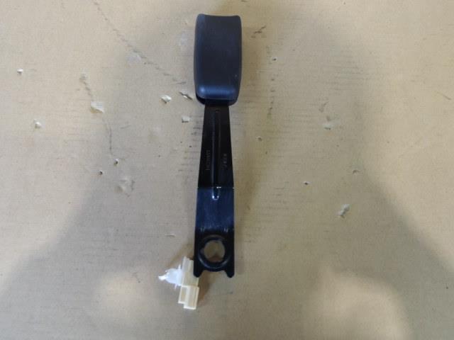 【中古】中古部品 AZワゴン MJ22S シートベルト 【3340220100-000226005077150】