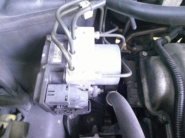 【中古】中古部品 MRワゴン MF22S ABSアクチュエーター 【3340030100-147824000042500】