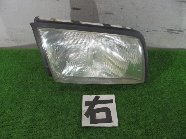 【中古】中古部品 ボンゴ SK82V 右ヘッドランプ 【3260250000-000025043010800】