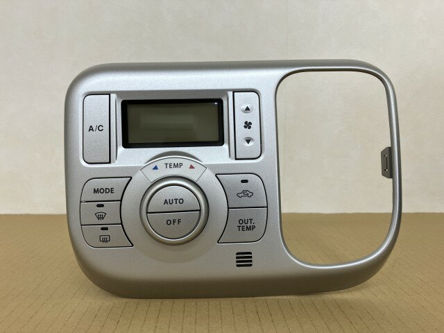【中古】中古部品 MRワゴン MF22S A/Cスイッチパネル 【3330460100-000001597760900】