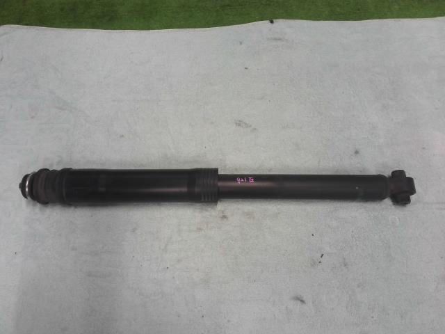 【中古】中古部品 プリウス ZVW30 左リアショックアブソーバー 【3310200100-000021692150800】