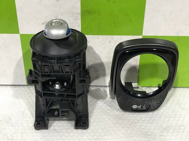 【中古】中古部品 ノート HE12 シフトレバー 【3330530100-000005376137850】