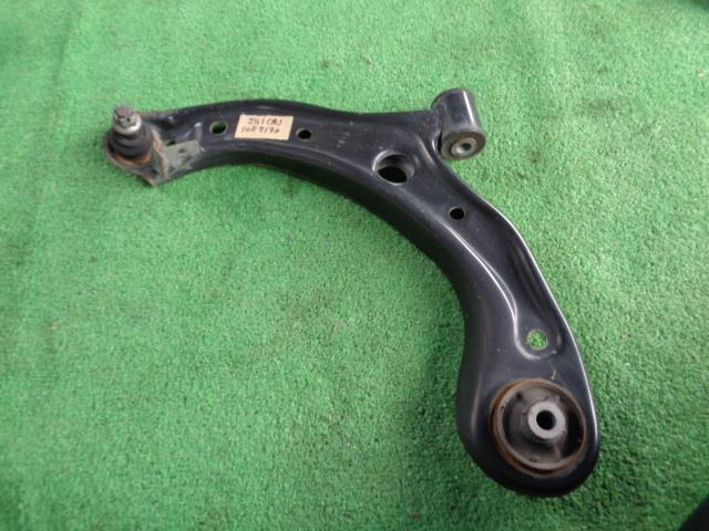 【中古】中古部品 N−ONE JG1 左フロントロアアーム 【3340030100-108719000051740】