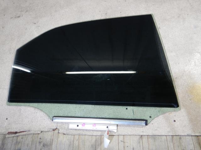 【中古】中古部品 マークII GX115 右リアドアガラス 【3330810100-001622739813330】