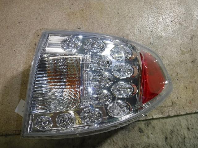 【中古】中古部品 インプレッサ GH2 右テールランプ 【3330810100-001375747915500】