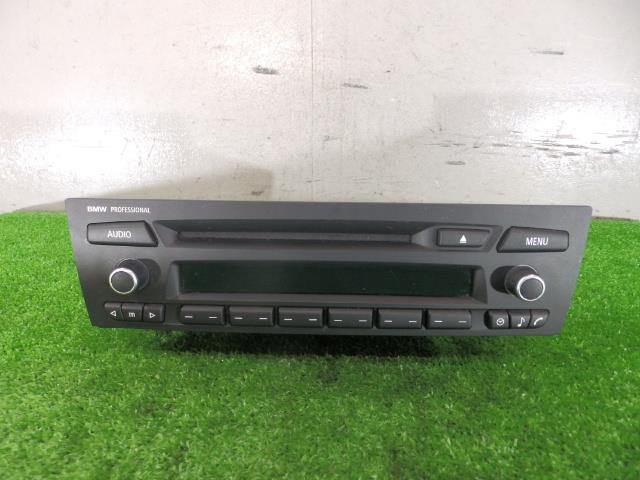 【中古】中古部品 BMW X1 VL18 オーディオ 【3260250000-000025044661050】