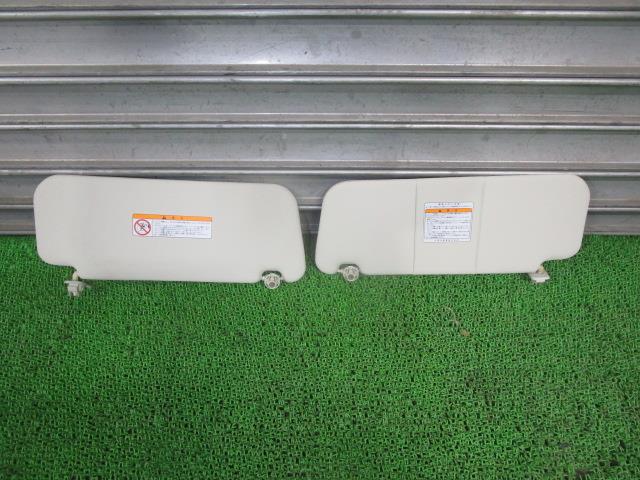 【中古】中古部品 キューブ YZ11 サンバイザー 【3330540100-250416002077350】