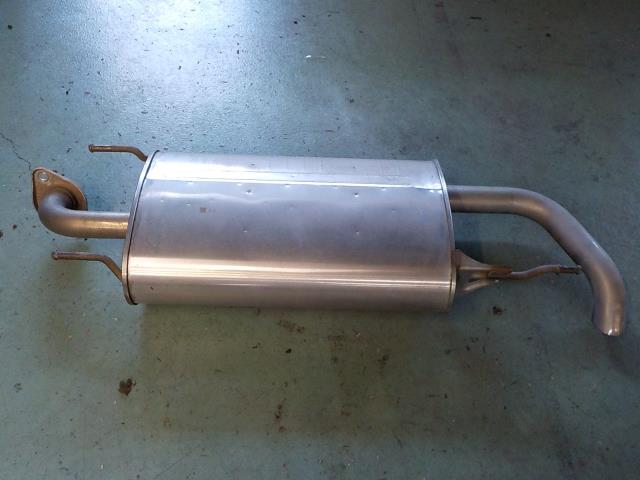 【中古】中古部品 インプレッサ GT2 リアマフラー 【3260200000-250411000122500】