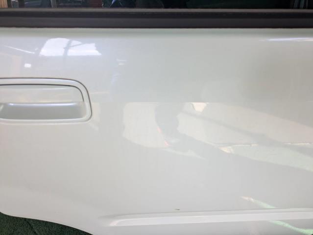 【中古】中古部品 ワゴンR MH22S 右リアドア 【3310080100-240322000113300】 3