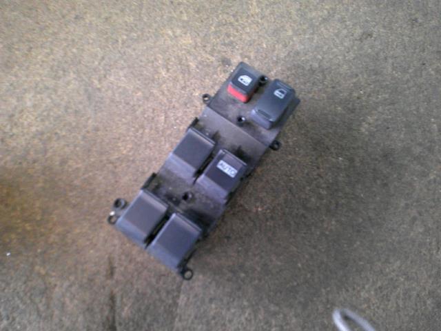 【中古】中古部品 ステップワゴン RG1 パワーウインドウスイッチ 【3310410000-000253015861900】