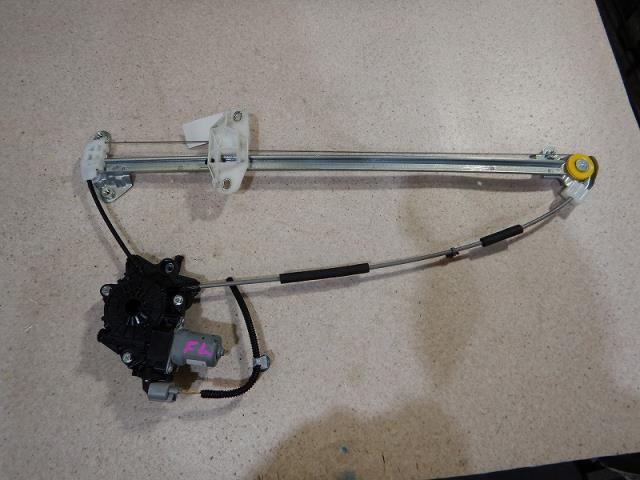 【中古】中古部品 N−BOX JF3 左フロントドアレギュレータ・モーター 【3330810100-001685997413220】