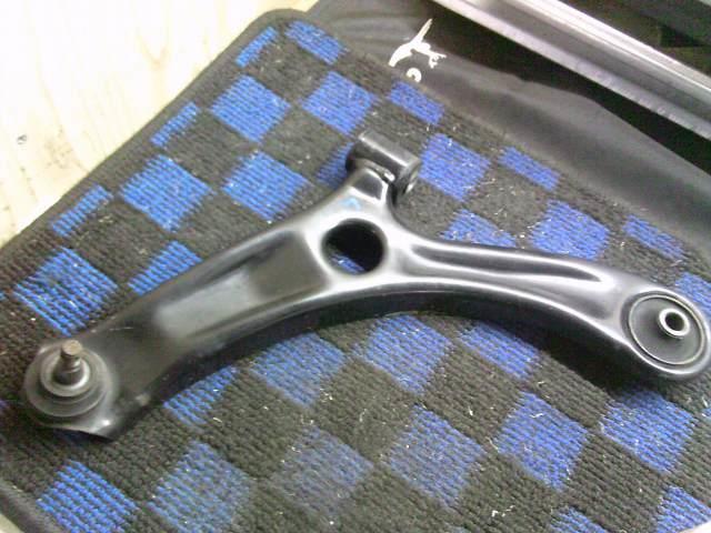 【中古】中古部品 フレア MJ34S 左フロントロアアーム 【3330220100-250418000351740】