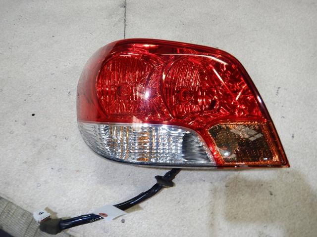 【中古】中古部品 エアトレック CU2W 左テールランプ 【3330810100-001624469115600】
