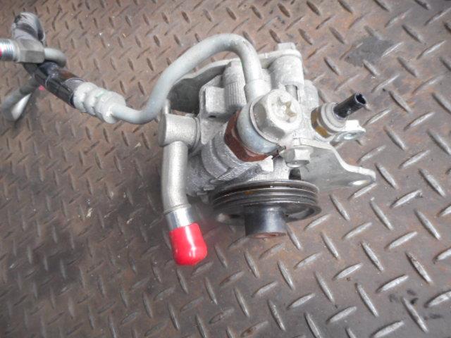 【中古】中古部品 ミラ L275V パワステベーンポンプ 【3100430000-220618000143300】