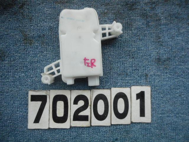 【中古】中古部品 eKワゴン H82W 左リアドアロックソレノイド 【3100430000-000173003564580】