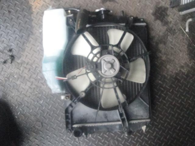 【中古】中古部品 ミラ L700V ラジエータ 【3100430000-241219000120400】