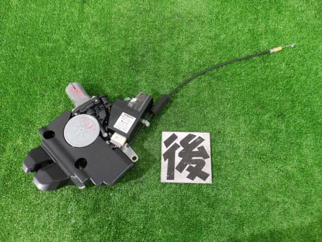 【中古】中古部品 フーガ HY51 トランク・バックドアロックソレノイド 【3260250000-000023233164590】