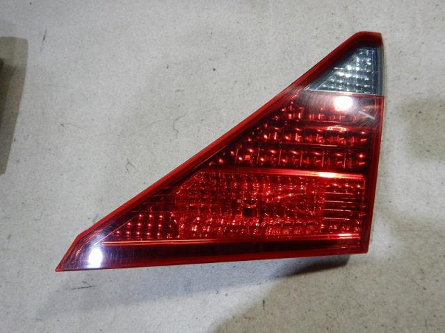 【中古】中古部品 アルファード ANH20W リアフィニッシャーパネル 【3330810100-000213132315200】