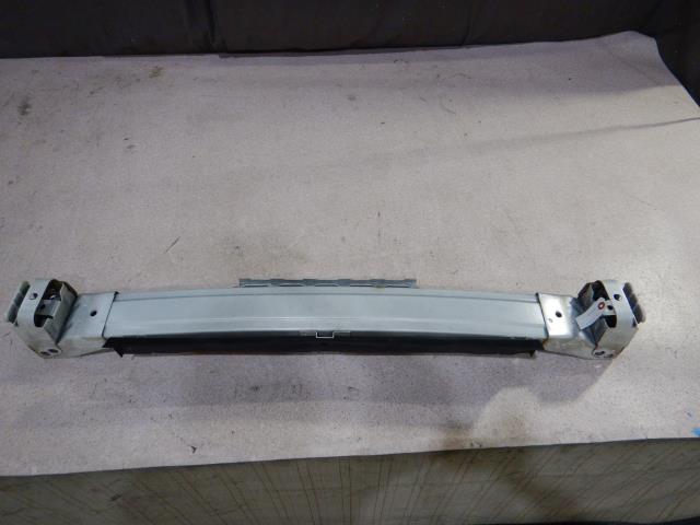 【中古】中古部品 ストリーム RN3 フロントバンパーホースメント 【3330810100-001678683910120】