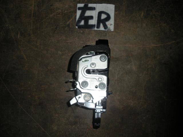 【中古】中古部品 キューブ Z12 左リアドアロックソレノイド 【3310050100-001696685264580】