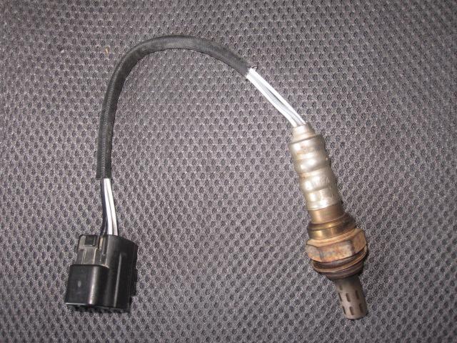 【中古】中古部品 プレマシー CP8W オーツーセンサー 【3310050100-001009346422390】