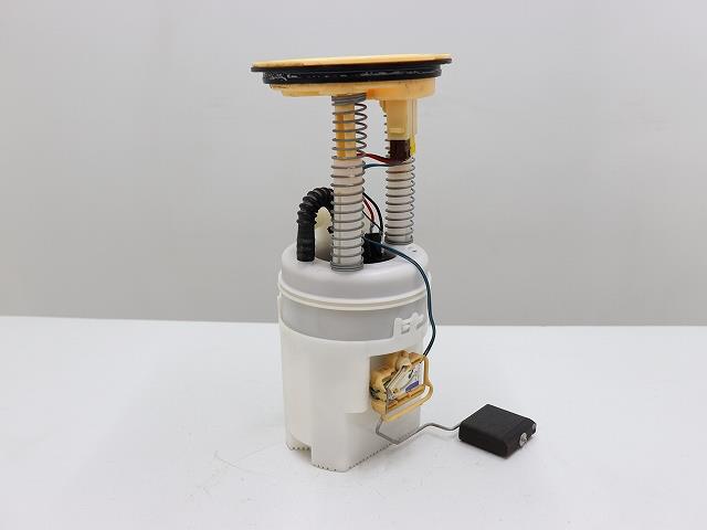 【中古】中古部品 ベンツ Bクラス 245232 フューエルポンプ 【3310070100-000203014920600】