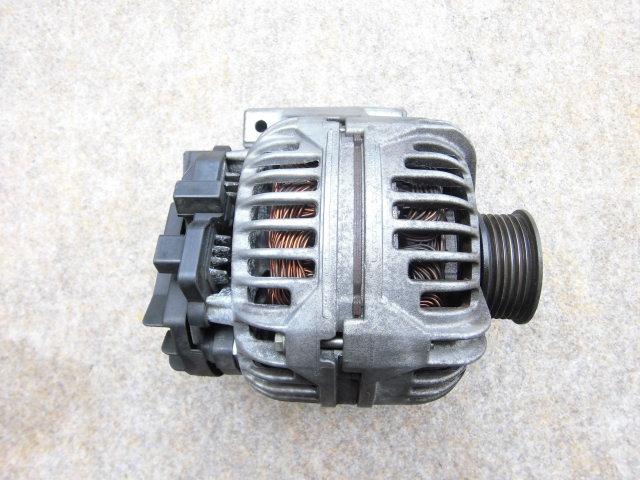 【中古】中古部品 ボルボ 80シリーズ TB5244 オルタネーター 【3310070100-001027362960200】