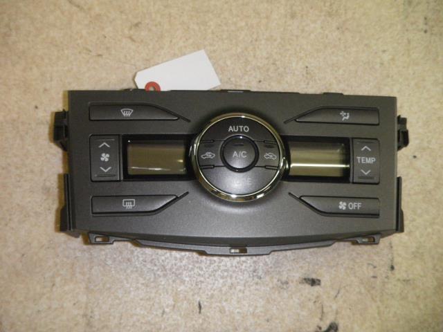 【中古】中古部品 カローラフィールダー NZE144G A/Cスイッチパネル 【3330810100-001292322460900】